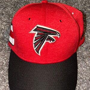 New Era NFL Football Atlanta Falcons Fitted Hat Cap Men’s Size Medium Large Used